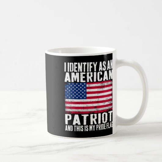 私はアメリカ愛国心を自認します これが私の誇り コーヒーマグカップ (右)