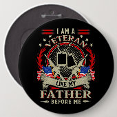 私はアメリカF旗の前にいる父のような退役軍人だ 缶バッジ (正面&裏面)