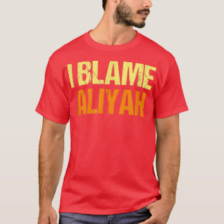 私はアリヤの友おもしろい達を非難するユーモア相棒はそれを知っている Tシャツ