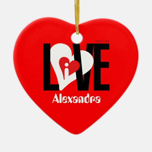 私はアレキサンドラを愛しますハートのオーナメントが一流の赤を加える セラミックオーナメント (正面)