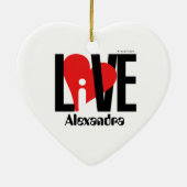 私はアレキサンドラを愛しますハートのオーナメントが一流の赤を加える セラミックオーナメント (裏面)