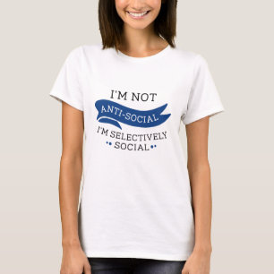 私はアンチ・ソーシャルではない Tシャツ
