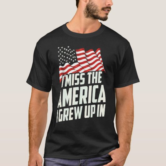 私はア恋しく思メリカの国旗で育ったアメリカ Tシャツ (正面)