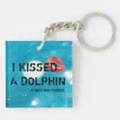 私はイルカ#失敗Multiverse Keychain Frに接吻しました キーホルダー (裏面)