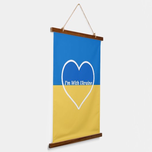 私はウクライナのハートウォールつるの 吊り下げ型タペストリー (傾斜あり)