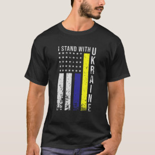私はウクライナ国旗のアメリカ国旗のサポート英国と共に立つ Tシャツ