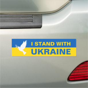 私はウクライナ国旗のドーブ平和に立つ カーマグネット