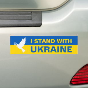 私はウクライナ国旗のドーブ平和に立つ バンパーステッカー