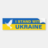 私はウクライナ国旗のドーブ平和に立つ バンパーステッカー (正面)