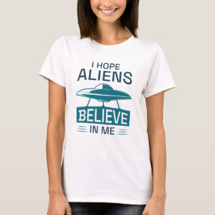私はエイリアン信じを望む Tシャツ