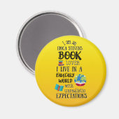 私はエリカ・スティーブンスのファンタジーブックの世界に住んでいる マグネット (正面/裏面)