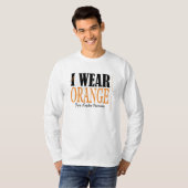 私はオレンジを身に着けています Tシャツ (正面フル)