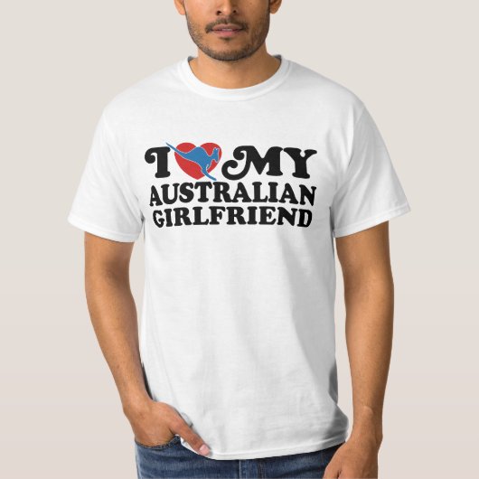 私はオーストラリア人のガールフレンドが大好き Tシャツ (正面)