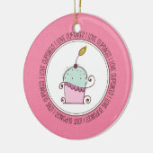 私はカップケーキの陶磁器のクリスマスオーナメントを愛します セラミックオーナメント (左)