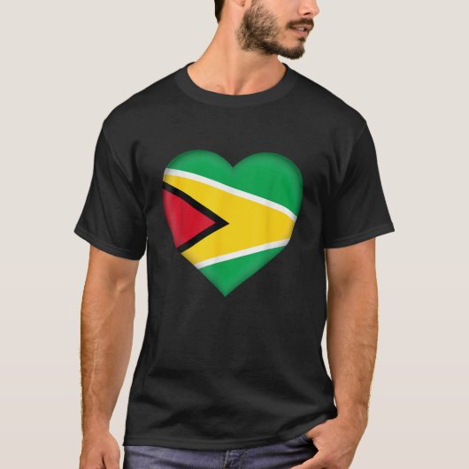 私はガイアナが大好き ガイアナ国旗 ハートの服  Tシャツ (正面)