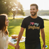 私はガールフレンドが大好カスタムき | ミニマルな贈り物 | Tシャツ