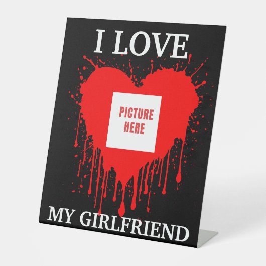 私はガールフレンドのバレンティカスタムーの日が大好き 台座サイン (正面)