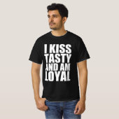 私はキスが美味しくて忠実だ Tシャツ (正面フル)