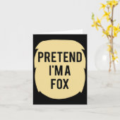 私はキツネ衣装を装う面白いハロウィーンパーティー カード (黄色い花)