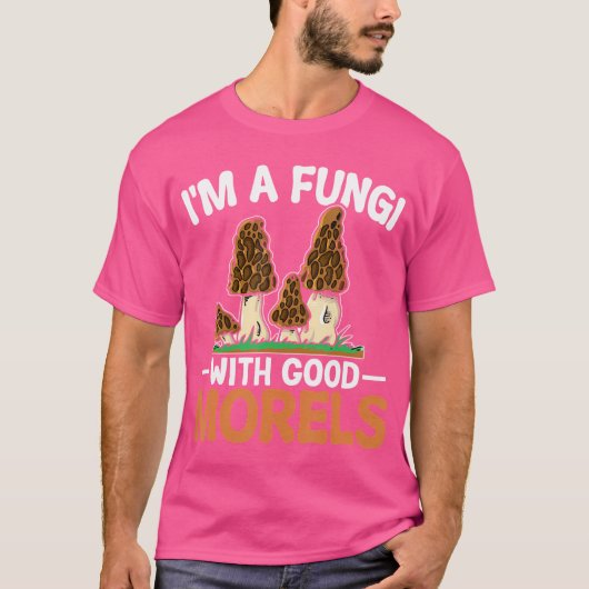 私はキノコを繁殖させる良い母を持つおもしろい菌類だ Tシャツ (正面)