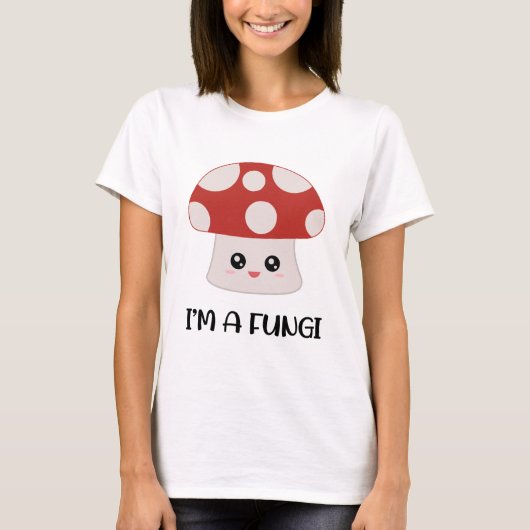 私はキノコ菌のおもしろい Tシャツ (正面)