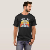 私はキャリアカウンセラーです 信じてください Tシャツ (正面フル)