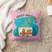 私はキャンパーのまわりにヴァンキャンピングエクスプローラー自然 クッション (ブランケット)