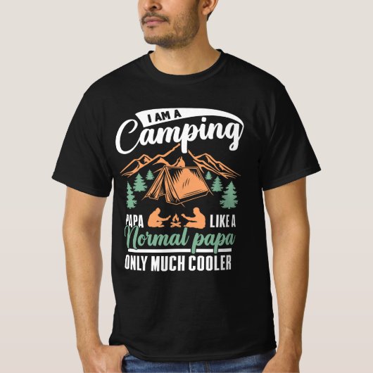 私はキャンピングパパパパメンおもしろいズのキャンピング恋人 Tシャツ (正面)