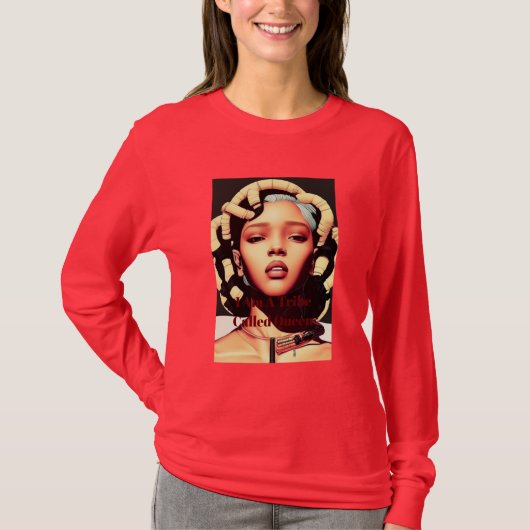 私はクイーンと呼ばれる部族だ Tシャツ (正面)