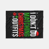 私はクリスマスの服装に合わないおもしろいの フリースブランケット (正面(横))