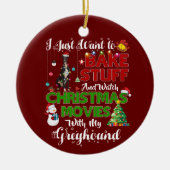 私はグレイハウンドと共にクリスマス映画を観たい セラミックオーナメント (正面)