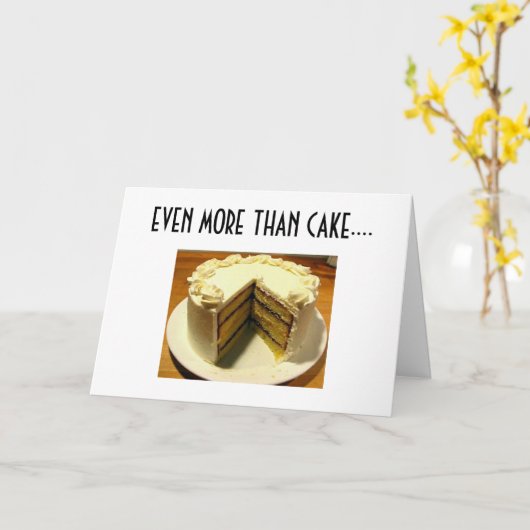 私はケーキよりもあなたを愛している カード (黄色い花)