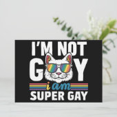 私はゲイじゃない、スーパーゲイだ LGBT ゲイ プライド 猫 招待状 (スタンド正面)