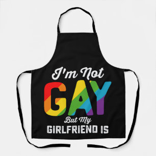 私はゲイではありませんが私の彼女は面白い LGBTQプライド エプロン