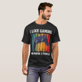 私はゲームが好きで、多分3人が好きだ Tシャツ (正面フル)