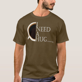 私はコーヒーを一杯飲む必要がある Tシャツ