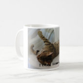 私はコーヒーを必要とします! コーヒーマグカップ (正面左)