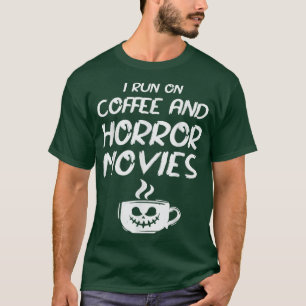 私はコーヒ走ーとホラー映画の愛好家のパーティーマグを飲む Tシャツ