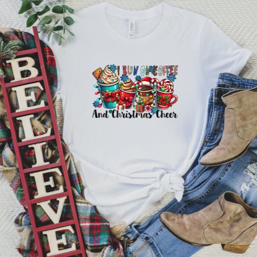 私はコーヒ走ーのクリスマス応援ティーに Tシャツ