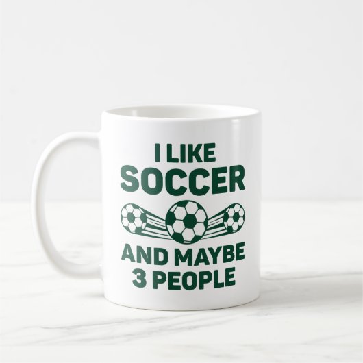 私はサッカーが好きで、3人くらいかな コーヒーマグカップ (左)