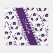 私はサッカー文字柄の女の子パープルホワイトが大好き フリースブランケット (正面(横))