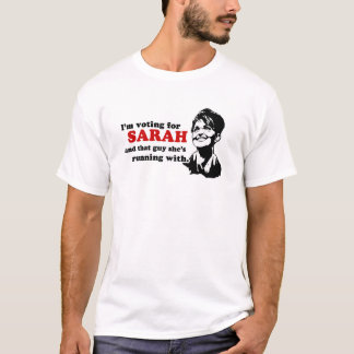 私はサラおよびその人のティーのために投票しています Tシャツ