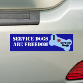 私はサービス犬を愛します バンパーステッカー (車上)