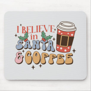 私はサ信じータとコーヒーに行っている   クリスマスラテ マウスパッド