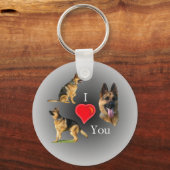 私はシェパードのドイツ人を愛している キーホルダー (正面)