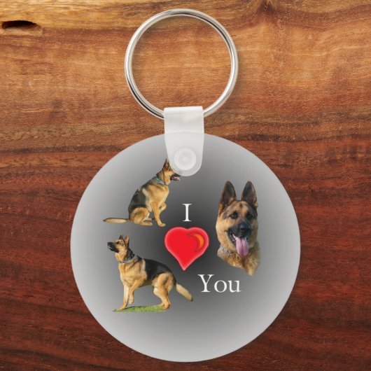 私はシェパードのドイツ人を愛している キーホルダー (正面)