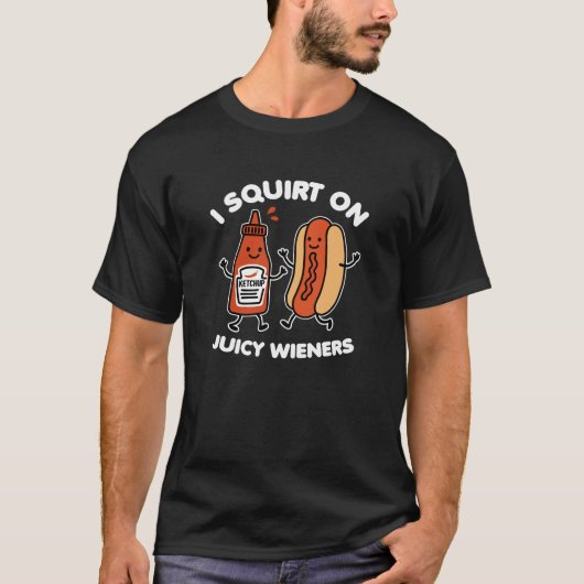 私はジューシーな妻に向かって噴出する Tシャツ (正面)