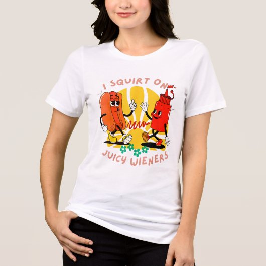 私はジューシーな妻の大人のユーモアの上におもしろい噴出_2 トライブレンドTシャツ (正面)