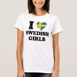 私はスウェーデンの女の子のハート旗を愛する Tシャツ