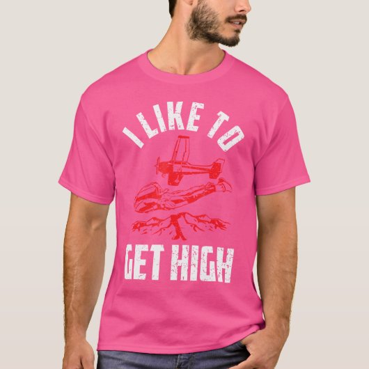 私はスカイダイバースカイダイビングで高くなるのが好きだ Tシャツ (正面)